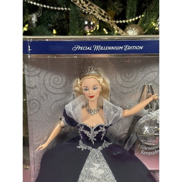 Barbie 2000 Millennium Princess Blue Dress #24154 Vintage 1999 "New In Box - Picture 12 of 16